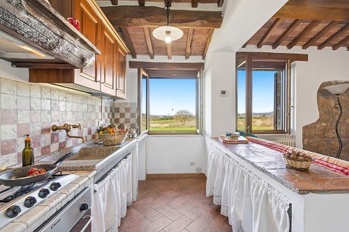 Sorgenti Pitigliano 2 with Shared Pool and Terrace