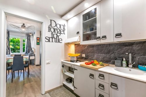 Apt Suite 125 shared pool & sun terrace
