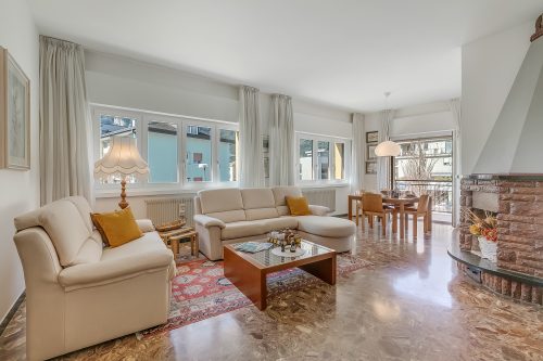 Rosa Apartment, Balcony and AC