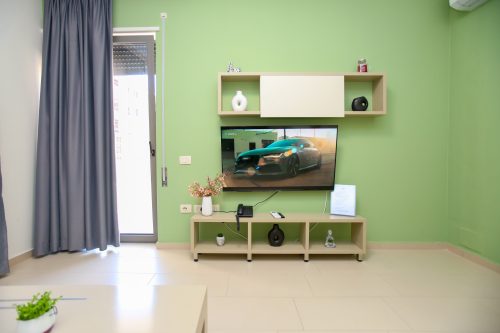 203 B, One Bedroom Apartment