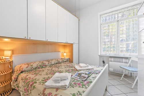 Baia Serena with Terrace & Parking