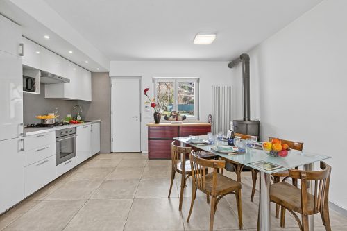 Olimpia Home - Terrace Dining and Pool