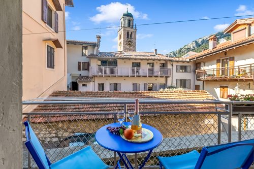 Kirribilli House - Central Nago Torbole with Mountain View