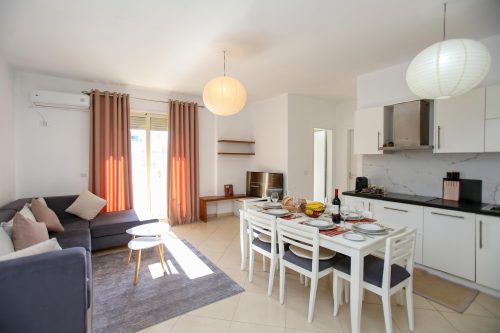 Ellin Apartment
