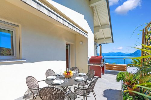 Villa Alessia - 4 bed Villa with Lake Maggiore View