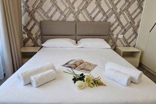 Sunset Luxury Apartment /w Panoramic Sea View