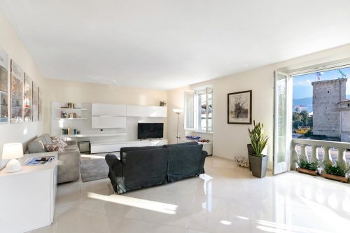 Life & View Luxury Apartment 4