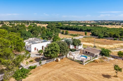 Casolare Di Puglia with private Pool