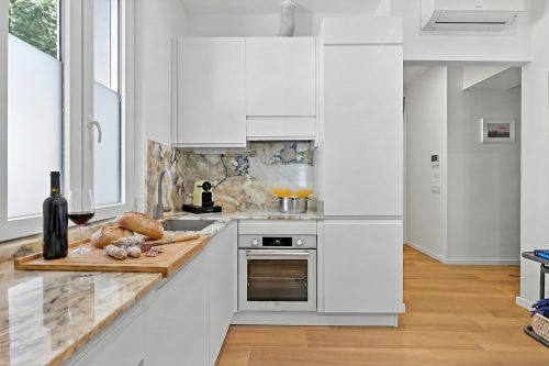 Kamy Home | Steps to the Lake & Free Park