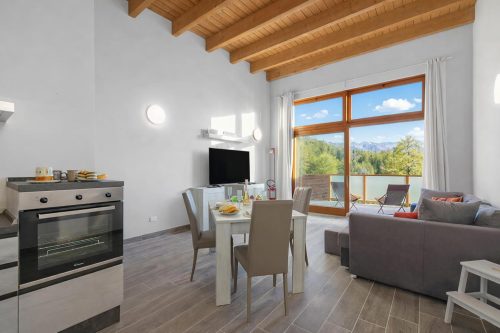 Tana Delle Volpi Alpine Apt for 6