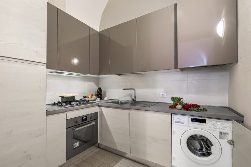 Garibaldi - Loano Centre Apartment for 4