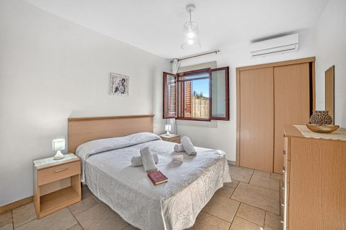 Villa Marta With Garden Near The Sea