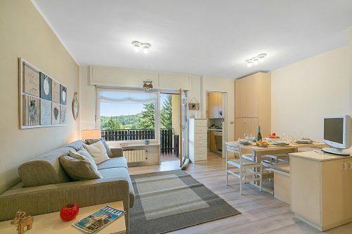 Home Cotolivier 59 with Balcony & Parking