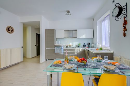 Asia Apartment 2BR in Laveno Center