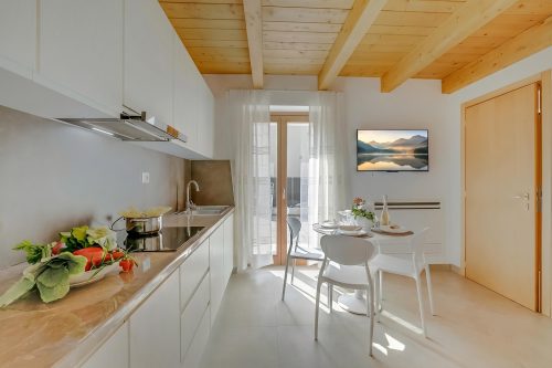 Residenza Lugana Pool & Garden in Peschiera Apt 2