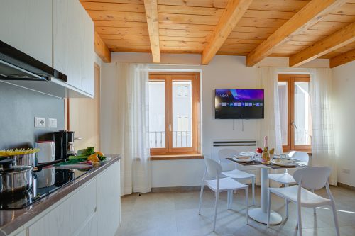 Residenza Lugana Pool & Garden in Peschiera Apt 3