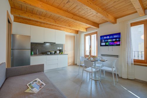 Residenza Lugana Pool & Garden in Peschiera Apt 3