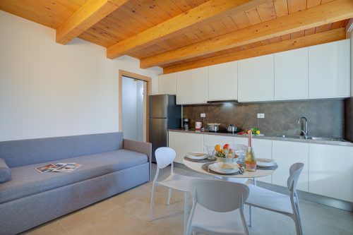 Residenza Lugana Pool & Garden in Peschiera Apt 4