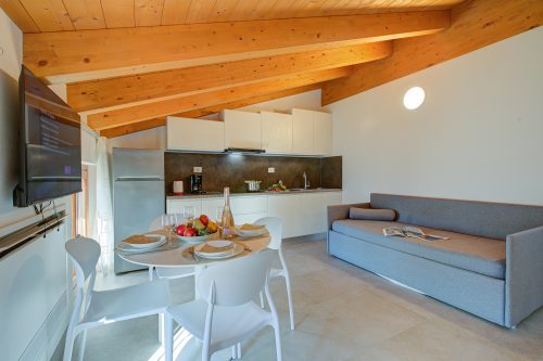 Residenza Lugana Pool & Garden in Peschiera Apt 5