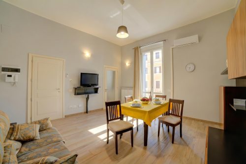 Archi Home - Apartment with Balcony in Central Lecce
