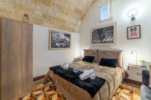Jazzy House In Historic Centre 2BR Sleeps 4