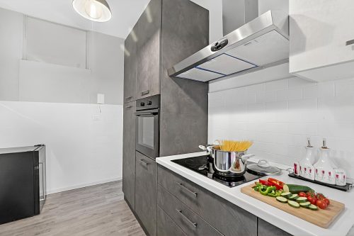 Bono Deluxe: 3BR Home in Desenzano
