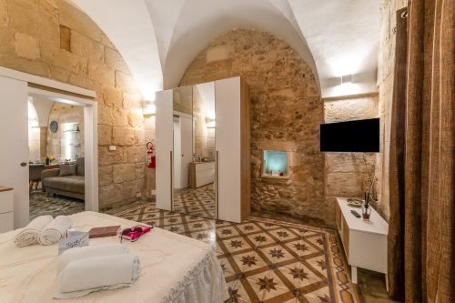 NonnAnna Apartment In Martano Historic Centre