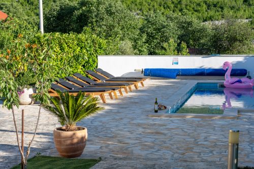 Pool Villa Marija