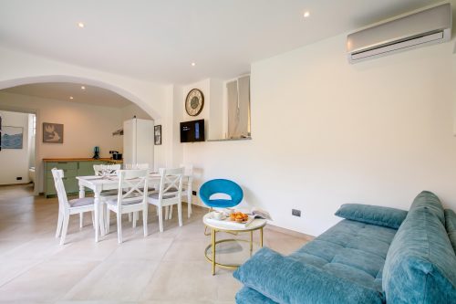 La Porte Rouge 100 Mt From Lake Maggiore