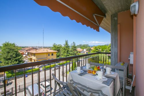 Casa dei Quadri - Lake View Apartment with Balcony