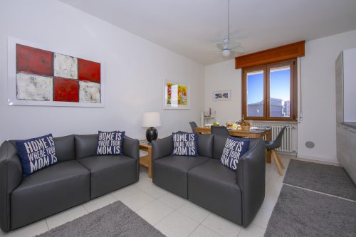 Casa dei Quadri - Lake View Apartment with Balcony