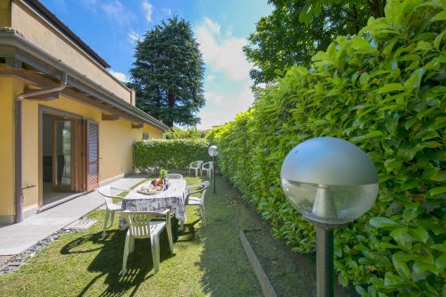 Le Betulle Private Garden & Parking in Laveno