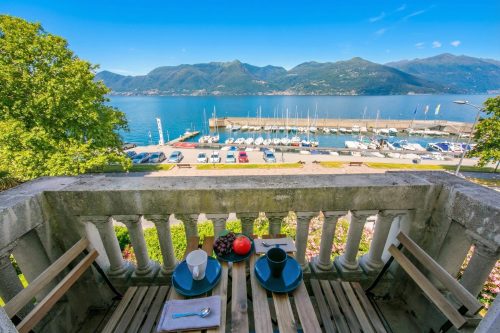 Residenza Oleandro - Lake View Balcony in Luino Center