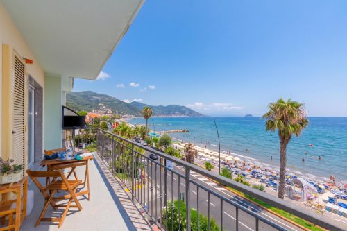 Laigueglia Beach, Seafront Sea-View Balcony