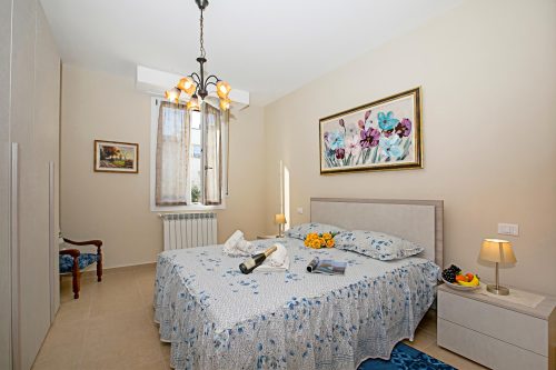 Villa Mimosa Near Desenzano Old Town Apt 5 Parking, A/C, WiFi