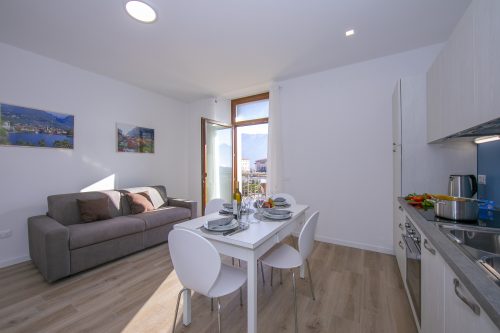 Appartamento Blu - Apartment with Balcony