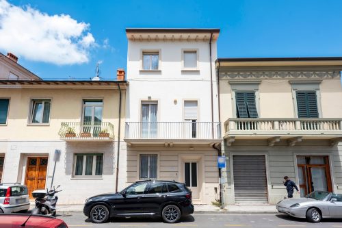 La Suite 2 Ondina Viareggio 200m from sea