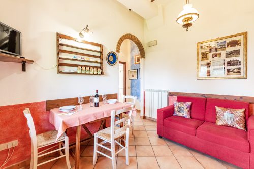 Ginestra Apt with Shared  2 pax