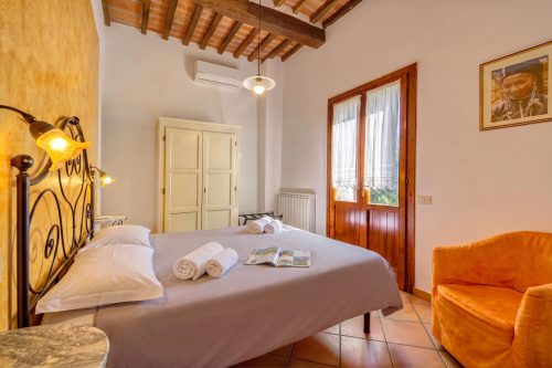 Papavero apt with shared pool