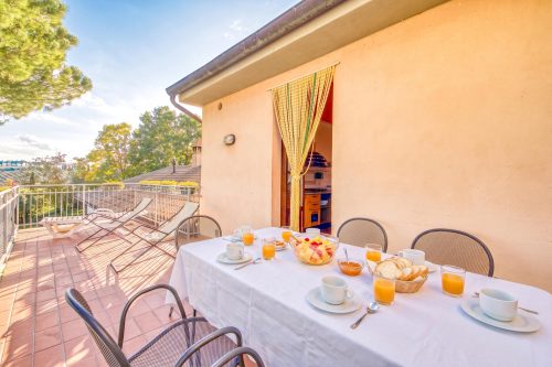 Apartment Rosmarino Shared Pool for 5 pax