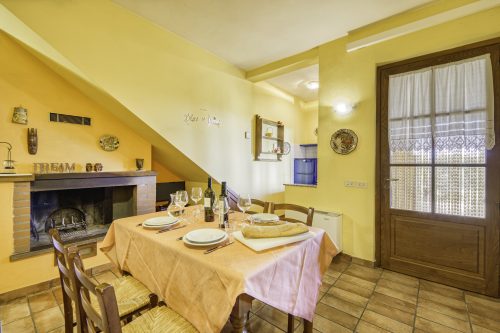 Apartment Olivo Shared Pool for 4 pax