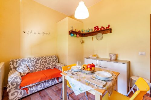 Apartment Melograno Shared Pool for 3 pax