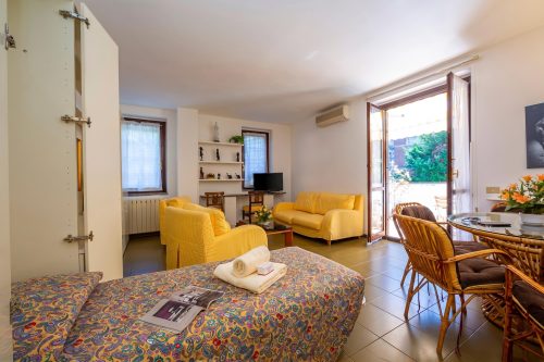 Appartamento Gaya 2BR with Terrace