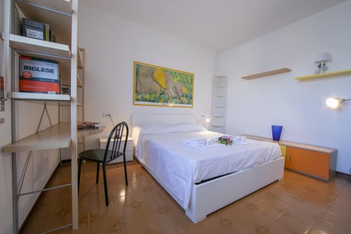 Casa di Paola: Lake-View Balcony Apartment in Peschiera