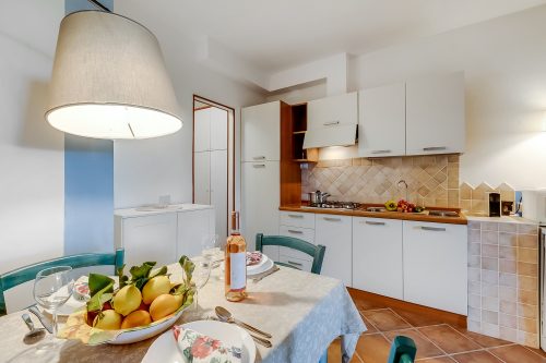 Il Borgo 10/5 700m From The Beach