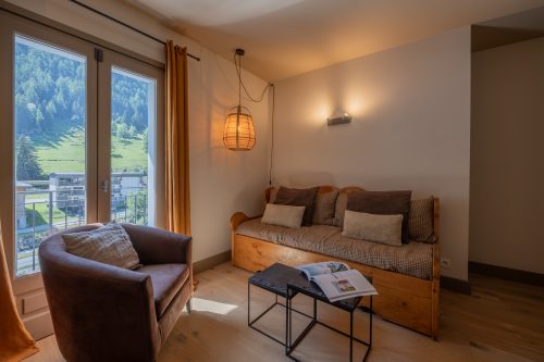 V Buet 41: Beside Ski Lift; Pool, Sauna & Gym