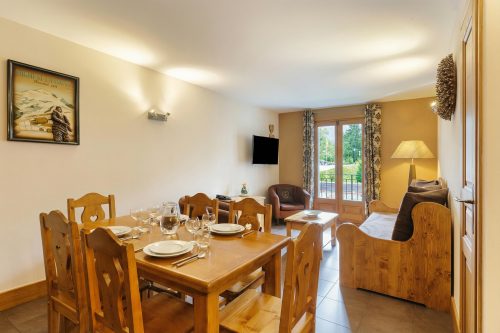 V Balme 11: Beside Ski Lift; Pool, Sauna & Gym
