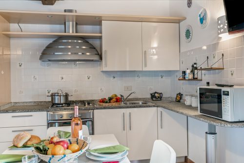 Il Borgo 2/16 700m From The Beach