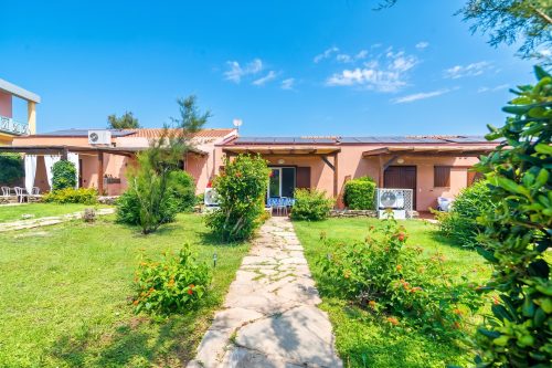 Dimora Oleandro 50m From Beach