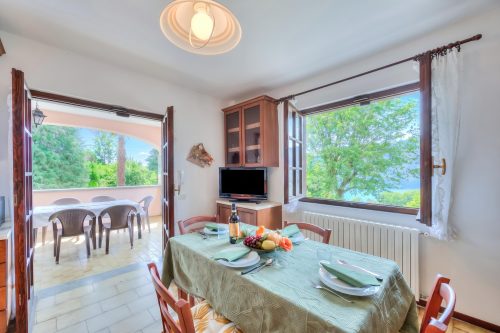 Casa Serena: Lake Orta View Porch and Garden